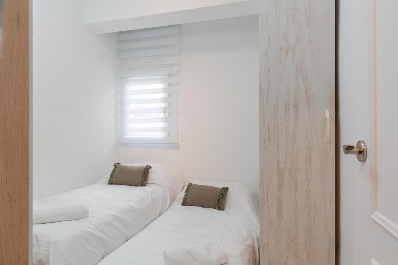 Appartamento Urban Chic By Fidalsa Alicante Esterno foto