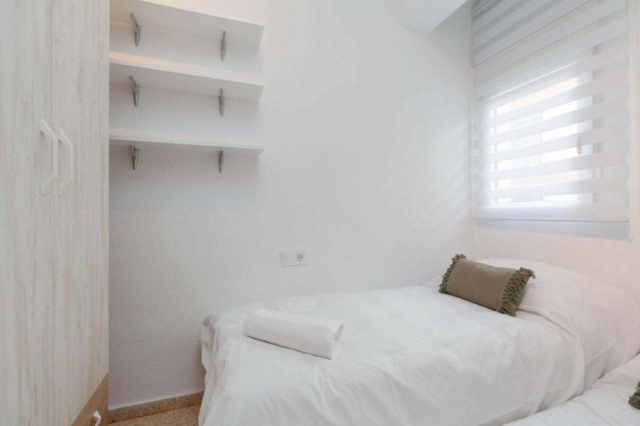 Appartamento Urban Chic By Fidalsa Alicante Esterno foto